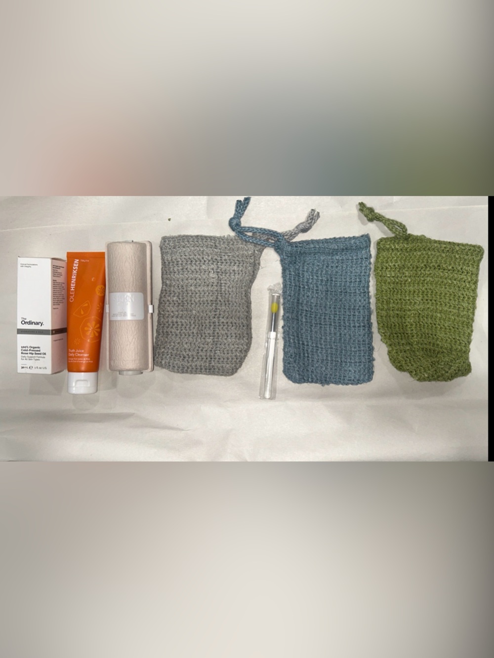 Beauty Bundle!Ole Henriksen, Mesh Beauty Bar Bags, SKKN, The Ordinary, Lip Brush
